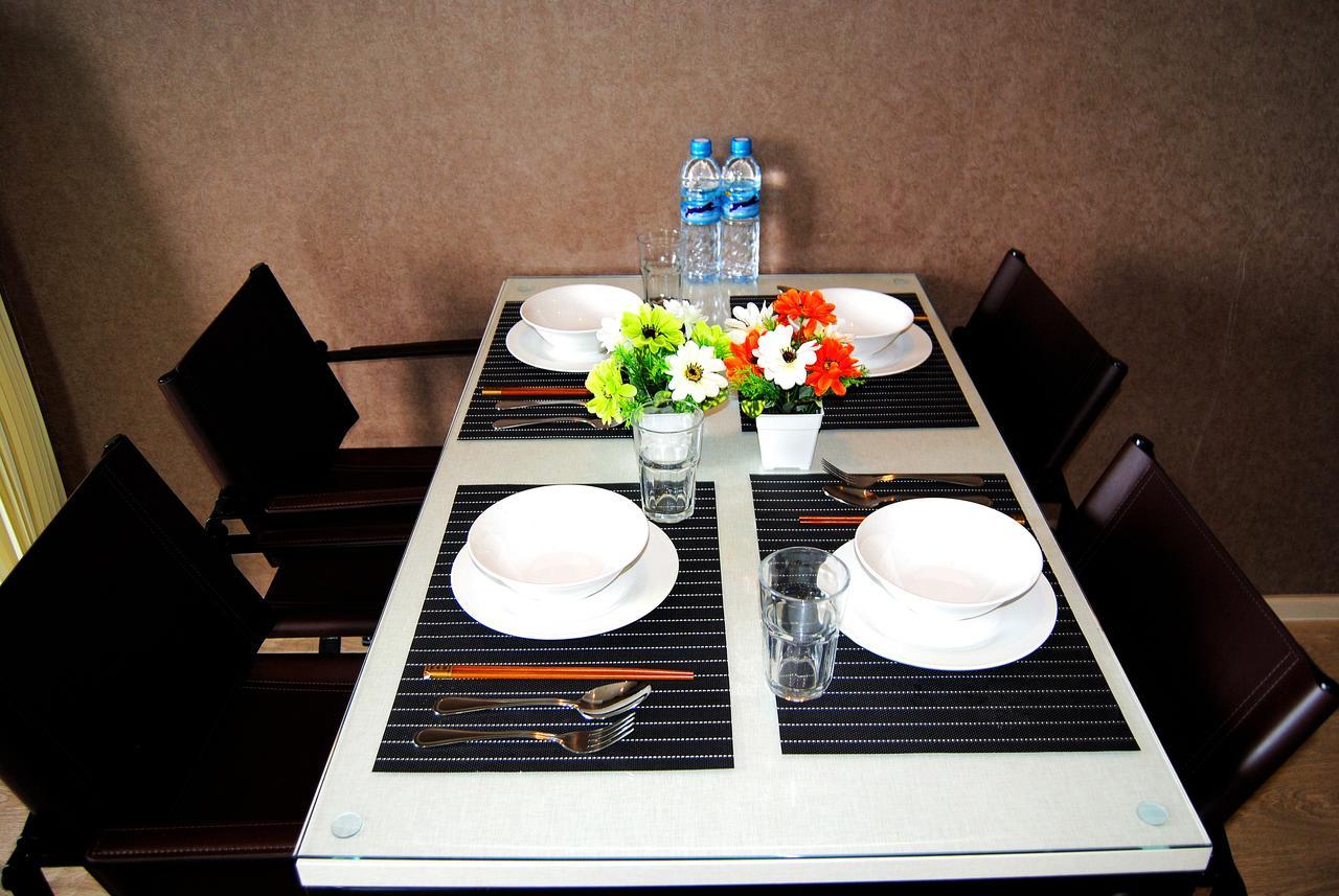 The Base Pattaya Apartment Luaran gambar
